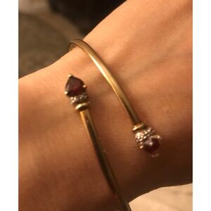 Solid gold 10K bracelet marked garnet and diamonds lightweight